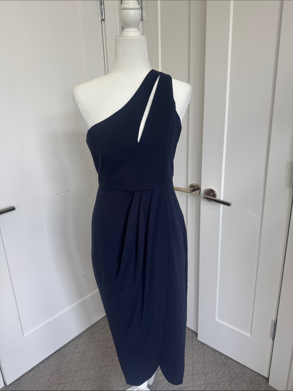 Petal & Pup One-Shoulder Navy Midi Dress with Front Keyhole